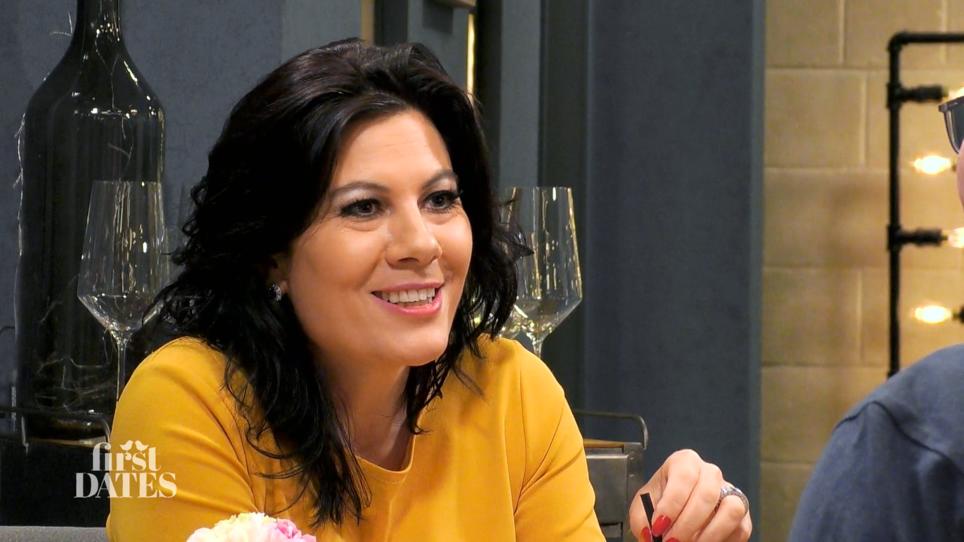 Adela fühlt sich geschmeichelt – aber ist Dirk ihr Typ? Adela fühlt sich geschmeichelt – aber ist Dirk ihr Typ?