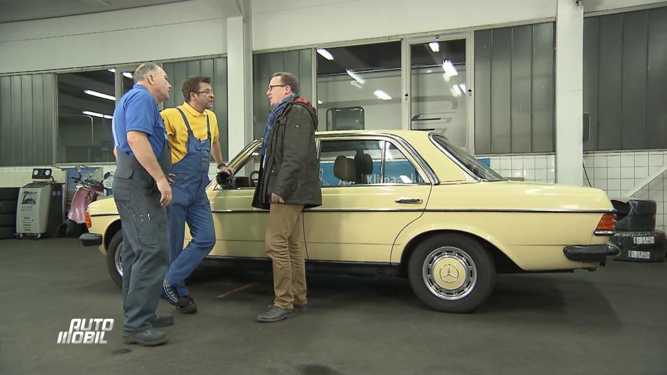 Ein Oldtimer Mercedes bei den Auto-Docs Ein Oldtimer Mercedes bei den Auto-Docs