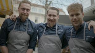 Das ist Walter Triebl mit seinem Team Das ist Walter Triebl mit seinem Team