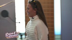 Laura rennt weinend aus dem Tonstudio Laura rennt weinend aus dem Tonstudio