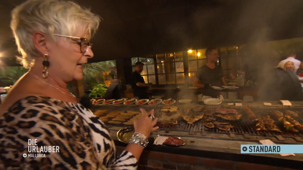 Der gefühlte 5-Meter-Grill lässt keine Wünsche offen Der gefühlte 5-Meter-Grill lässt keine Wünsche offen