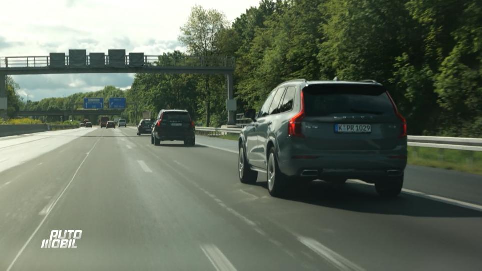 Alex und Albert machen eine Testfahrt mit beiden Autos Alex und Albert machen eine Testfahrt mit beiden Autos