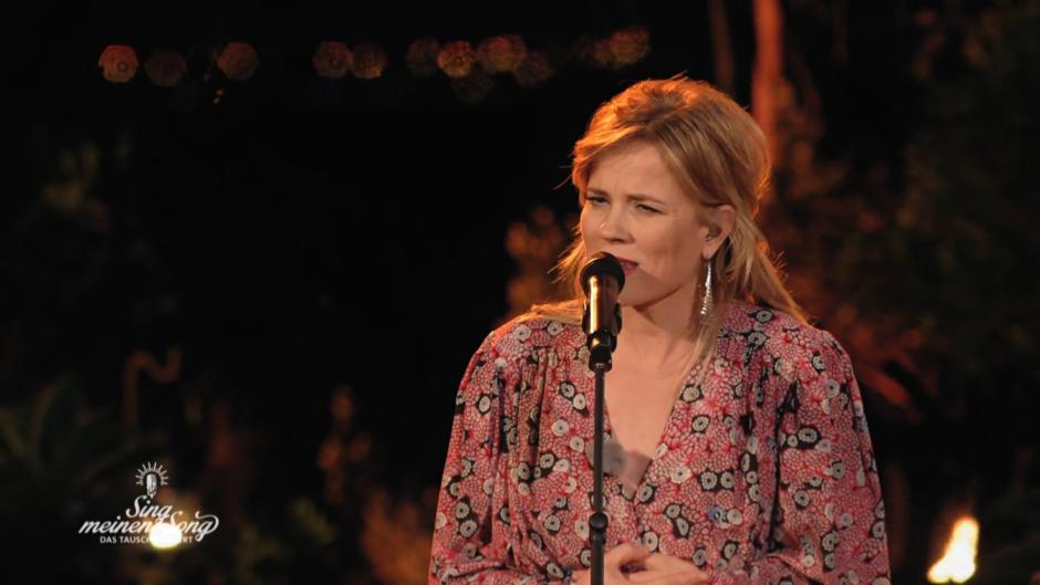 Ilse DeLange sorgt mit "Holy" für einen heiligen Moment Ilse DeLange sorgt mit "Holy" für einen heiligen Moment