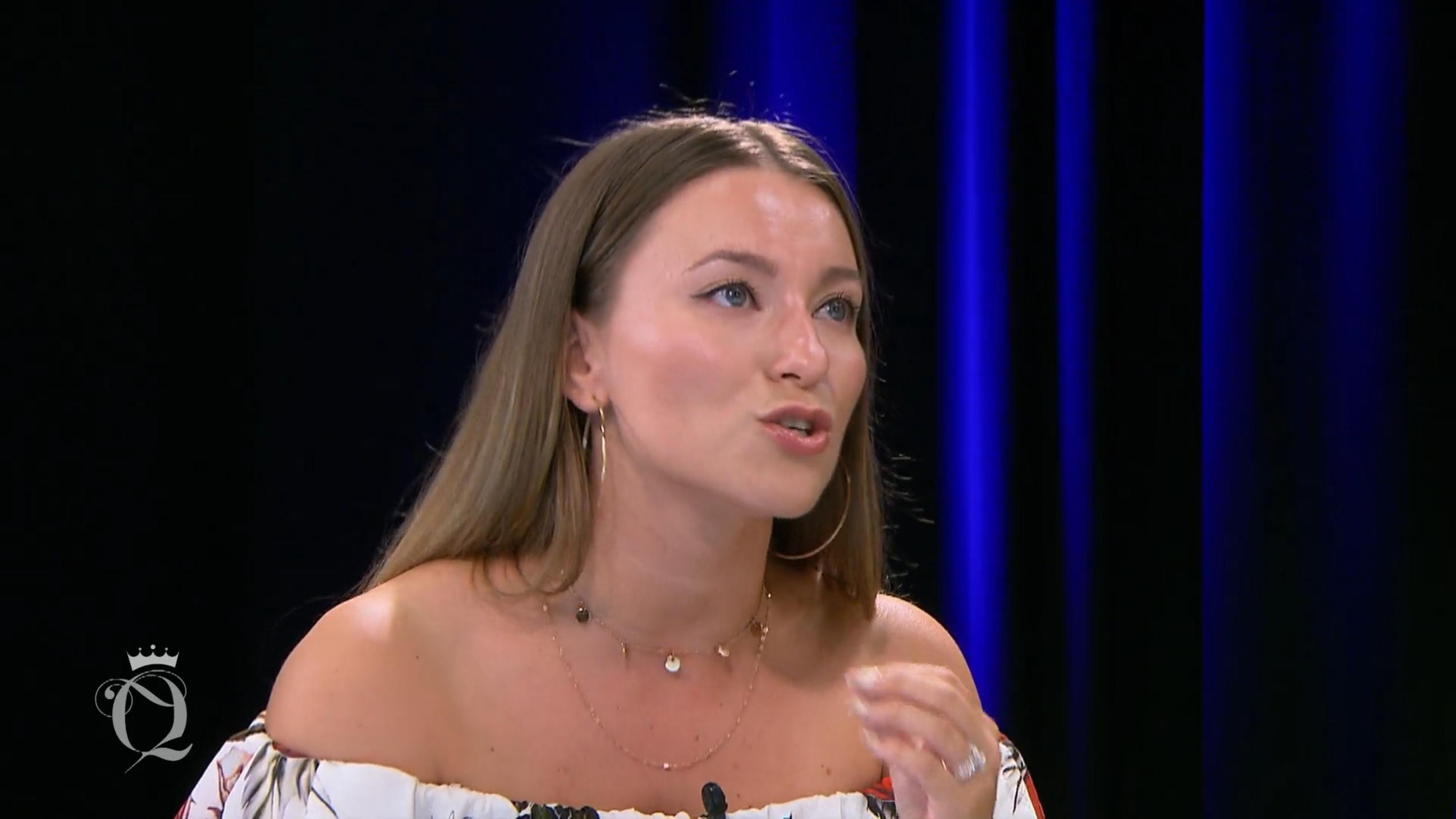 Das Outfit von Andrea "passt wie die Faust auf's Auge" Das Outfit von Andrea "passt wie die Faust auf's Auge"