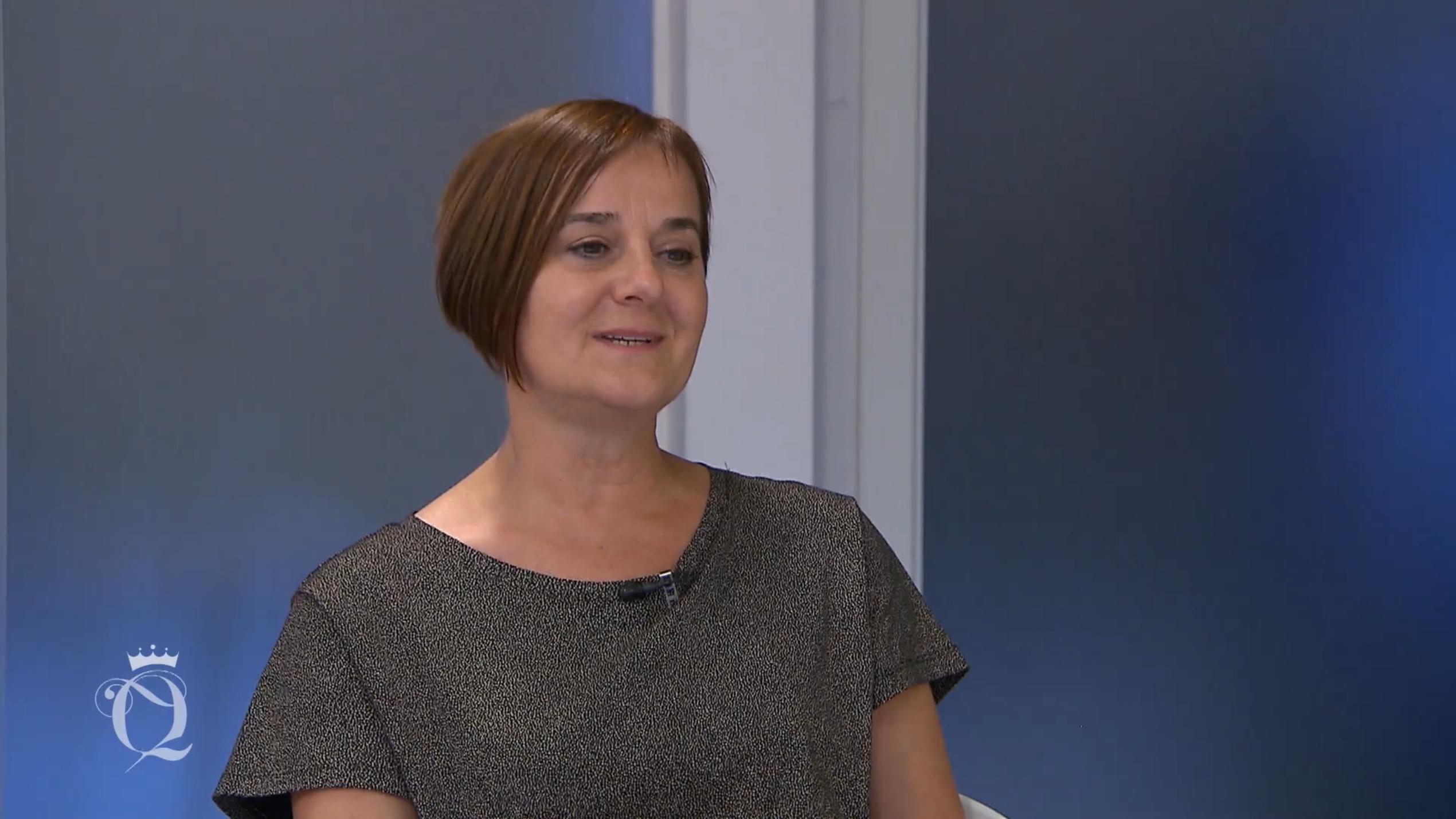 Elke hat einen ganz anderen Stil von Isabelle erwartet Elke hat einen ganz anderen Stil von Isabelle erwartet