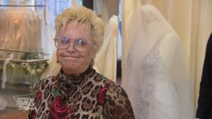 Maritta versucht alles, um ihre Braut glücklich zu machen Maritta versucht alles, um ihre Braut glücklich zu machen