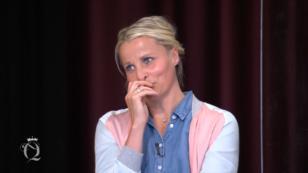 Steffi findet alles an Nina toll - außer ihr Kleid! Steffi findet alles an Nina toll - außer ihr Kleid!