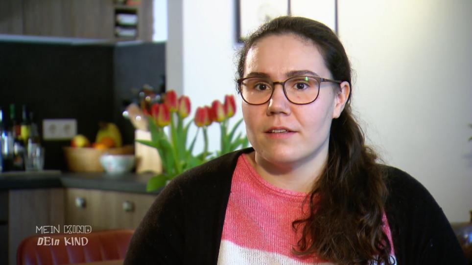 Alyssas Erziehungsstil hat traurige Gründe Alyssas Erziehungsstil hat traurige Gründe