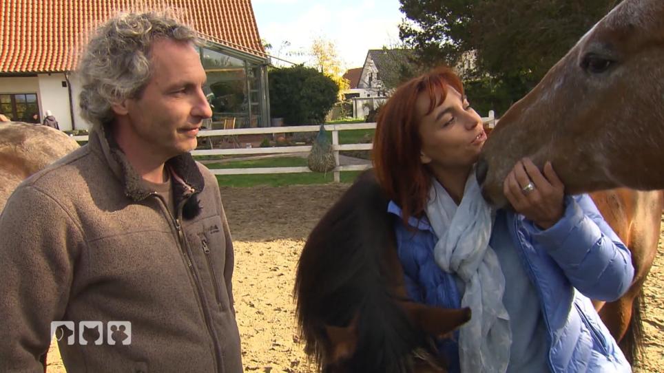 Frank Pape holt Menschen aus der Traurigkeit Frank Pape holt Menschen aus der Traurigkeit