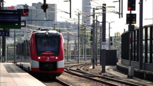 Feucht nach vorne Feucht nach vorne