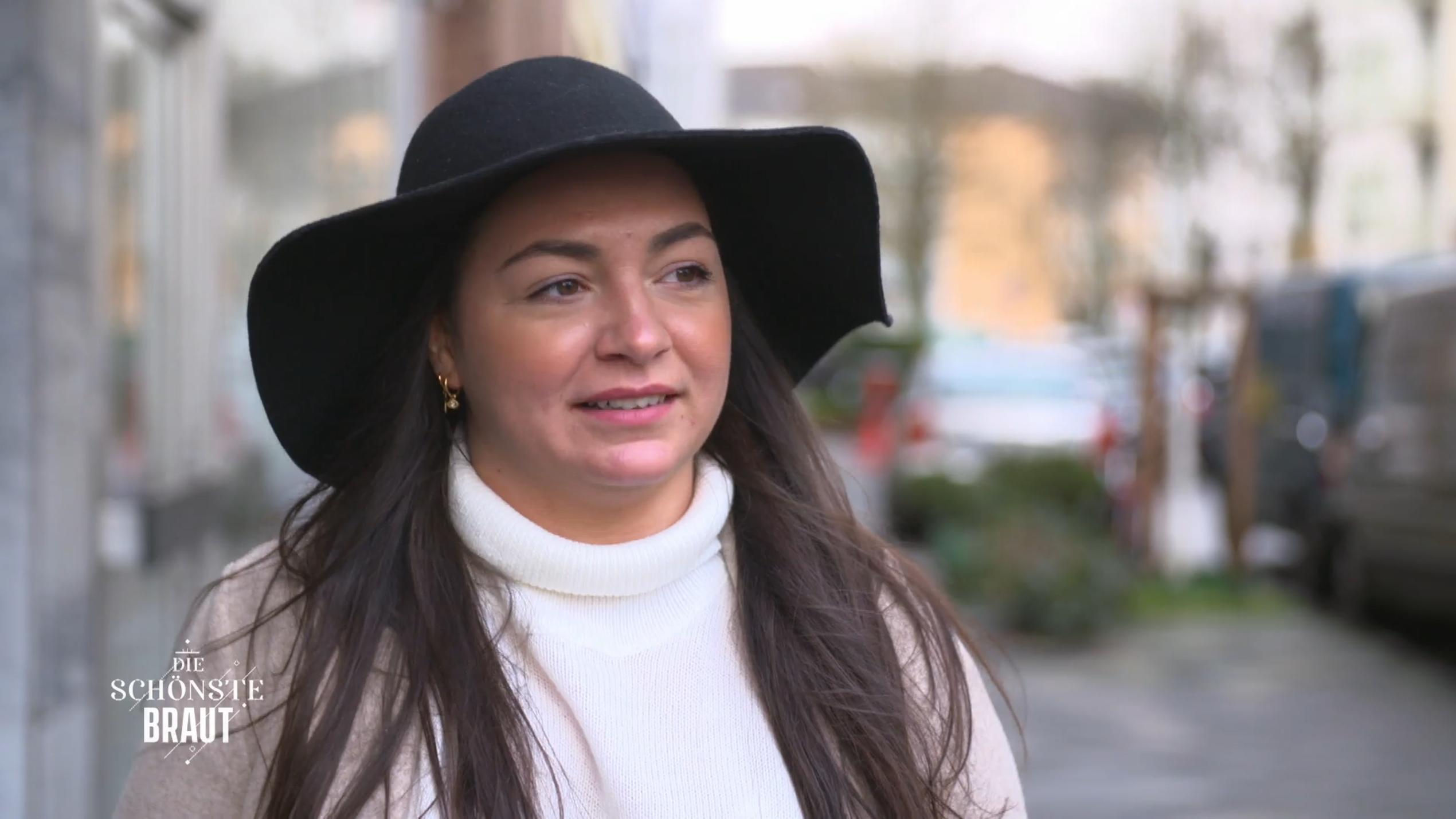 Gina kennt sich mit Heiraten aus Gina kennt sich mit Heiraten aus