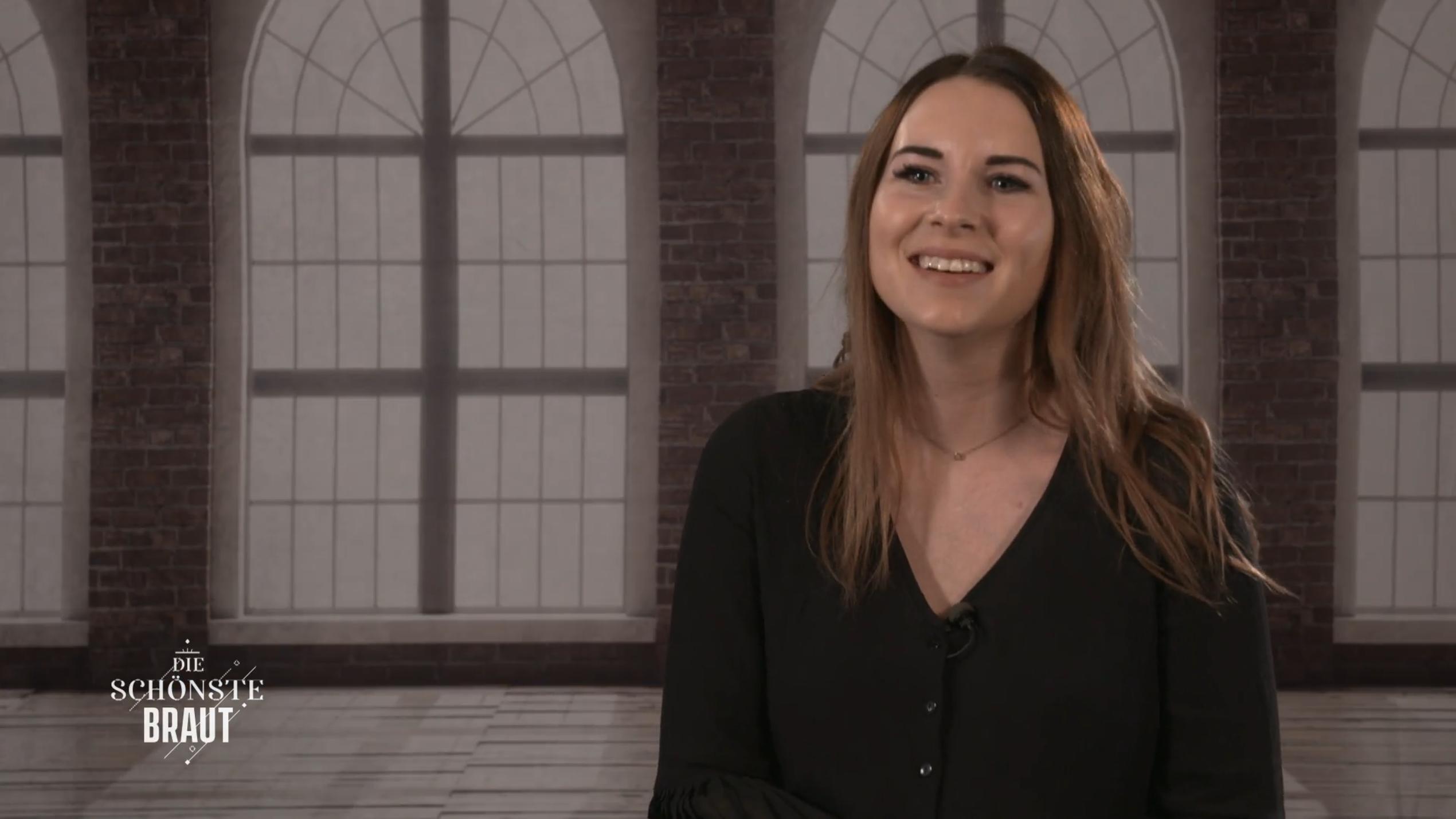 Caro kann sich sehen lassen Caro kann sich sehen lassen
