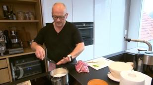 Bernds Eigenkreation einer asiatischen Pannacotta Bernds Eigenkreation einer asiatischen Pannacotta