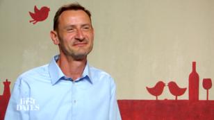 Dali besitzt über 50 Paar Schuhe! Dali besitzt über 50 Paar Schuhe!