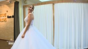 Braut Laura will eine Prinzessinnenrobe Braut Laura will eine Prinzessinnenrobe