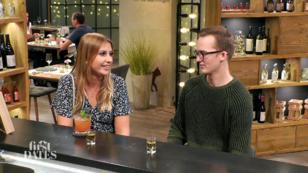 Auf Maurice wartet schon ein Shot an der Bar! Auf Maurice wartet schon ein Shot an der Bar!