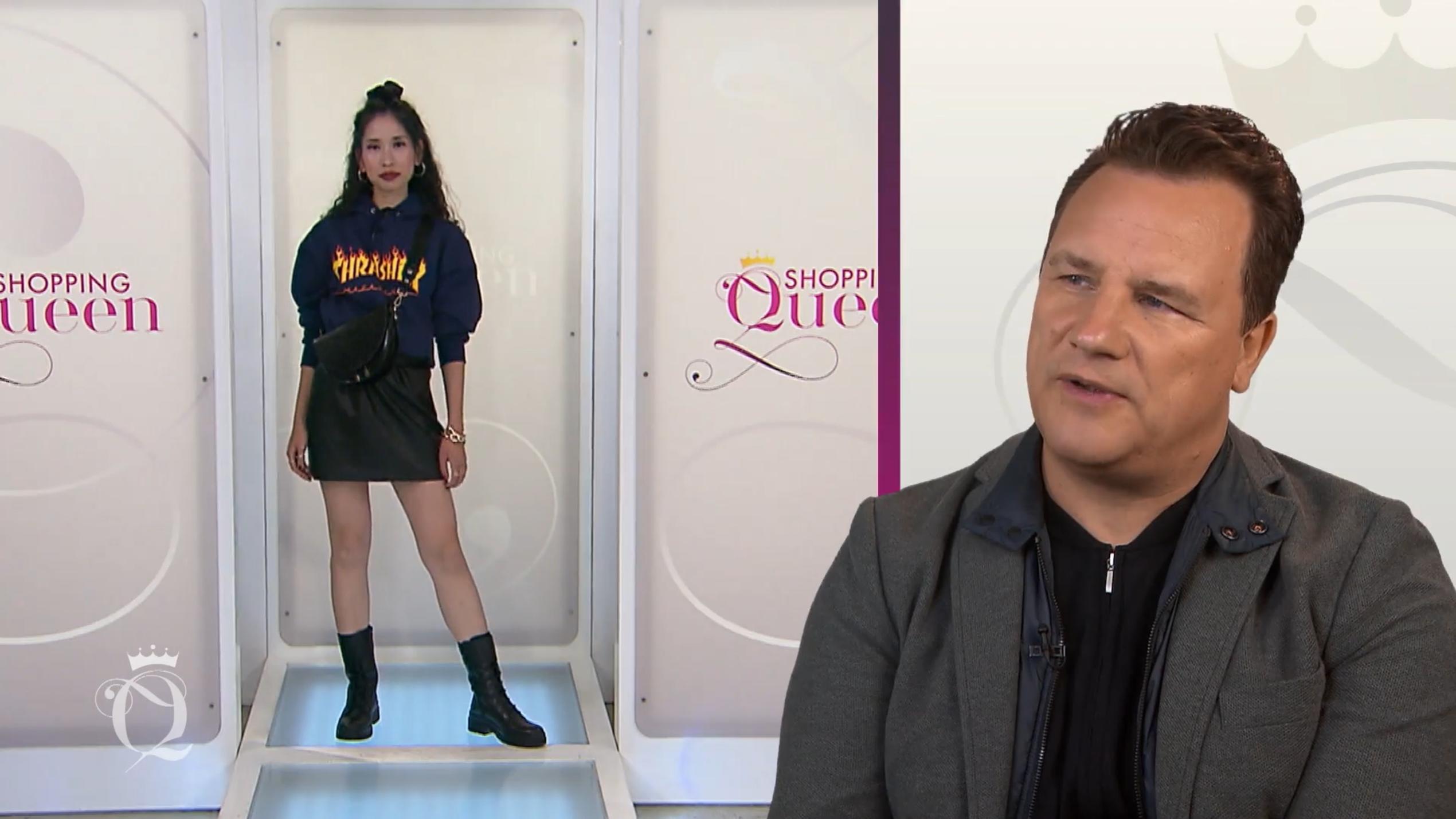Jenny im ersten Statement-Sweater der Woche Jenny im ersten Statement-Sweater der Woche