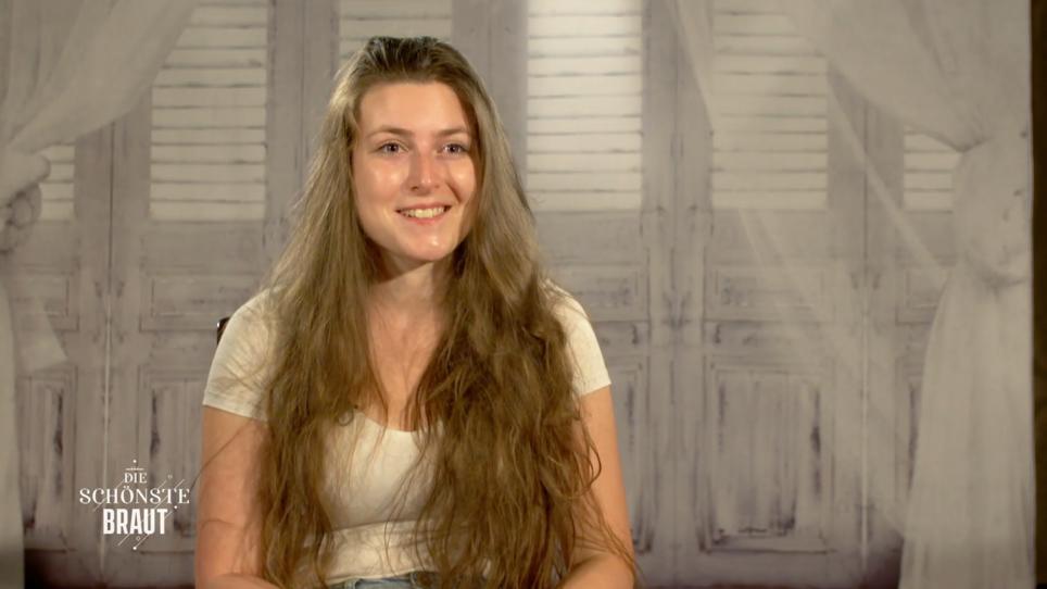 Braut Chatherine will als Burgfräulein überzeugen Braut Chatherine will als Burgfräulein überzeugen