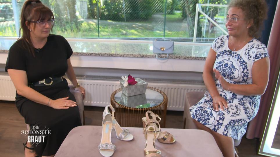 Bei Elster Manuela glitzert auch das Schuhwerk Bei Elster Manuela glitzert auch das Schuhwerk