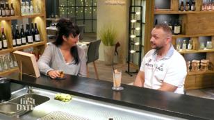 Sandra fällt auf, dass Marcel Sport macht Sandra fällt auf, dass Marcel Sport macht