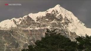 Der Mount Everest ist jetzt größer Der Mount Everest ist jetzt größer