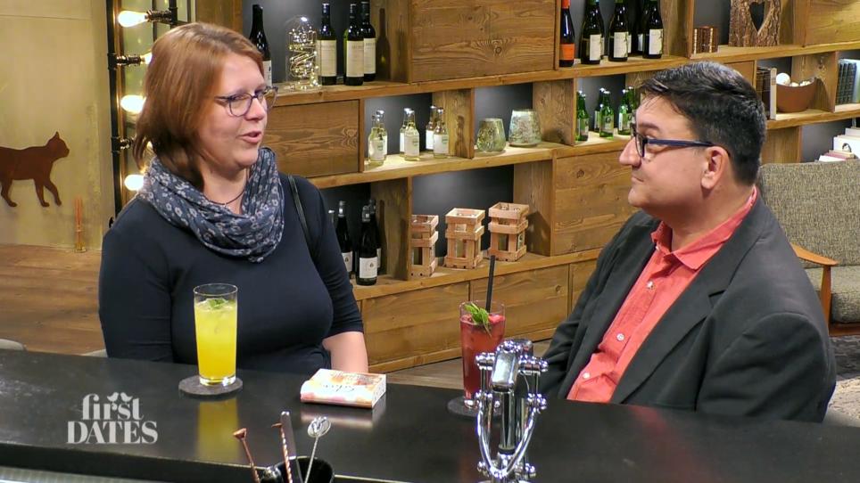 Claudia stellt Holger auf die Probe Claudia stellt Holger auf die Probe