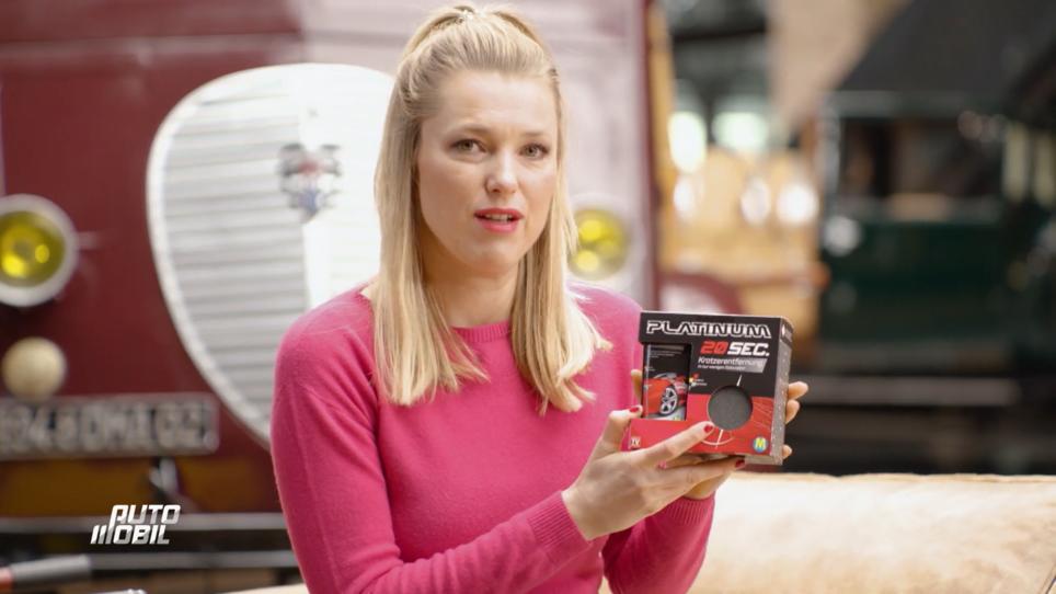 Anni testet Auto Gadgets aus dem Internet Anni testet Auto Gadgets aus dem Internet