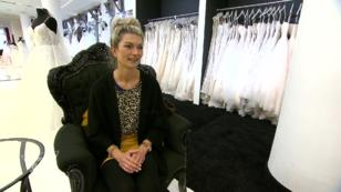 Alexandra träumt von einer Hochzeit im Prinzessinnenkleid Alexandra träumt von einer Hochzeit im Prinzessinnenkleid