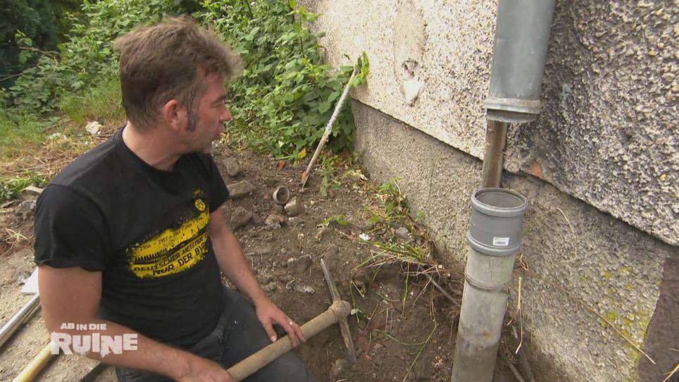 Bei der neuen Baustelle rastet Frank komplett aus Bei der neuen Baustelle rastet Frank komplett aus