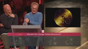 Der eine trifft die Entscheidung, der andere wirft Der eine trifft die Entscheidung, der andere wirft