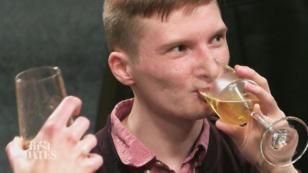 Collin gibt intime Details aus seinem Sexleben preis Collin gibt intime Details aus seinem Sexleben preis