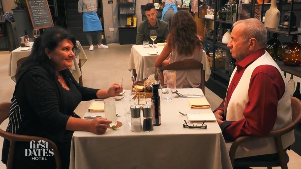 Rainer und Charly haben viele Gesprächspausen Rainer und Charly haben viele Gesprächspausen