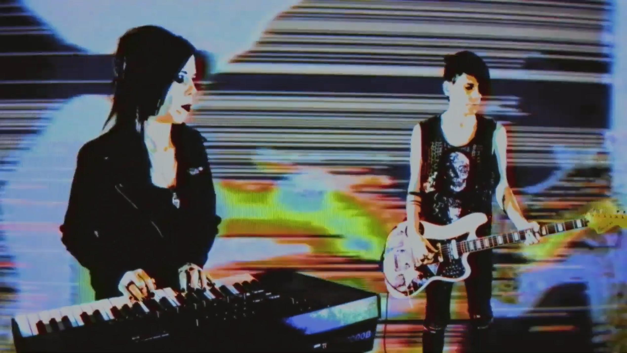 Ash Code: Das Video zu "Fear" Ash Code: Das Video zu "Fear"