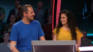Atilla und Evgenia stellen sich der roten Kugel! Atilla und Evgenia stellen sich der roten Kugel!
