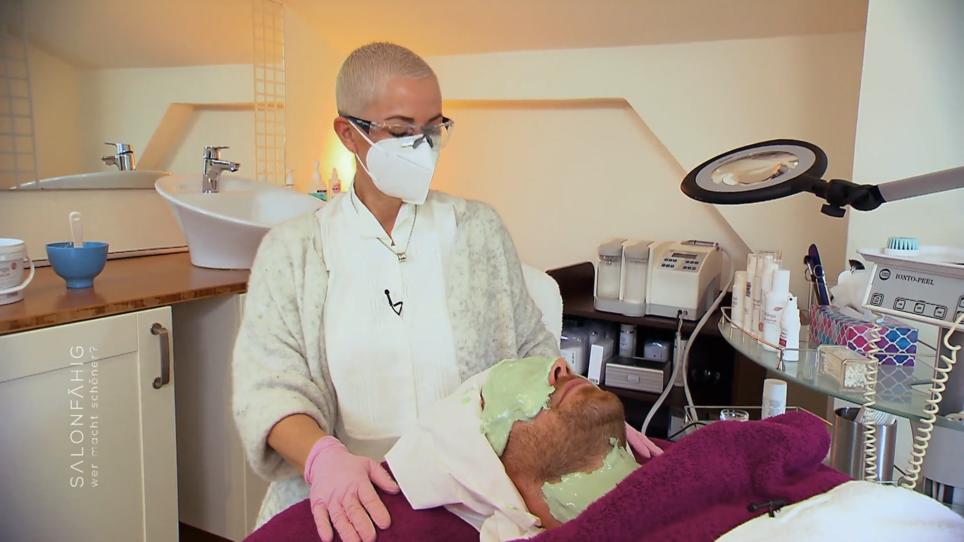 Beas letzte Wellness-Behandlung steht an Beas letzte Wellness-Behandlung steht an