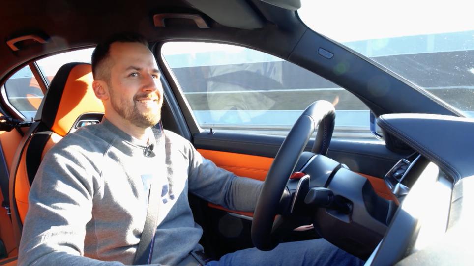 Lance hat seinen Spaß im BMW M3 Lance hat seinen Spaß im BMW M3