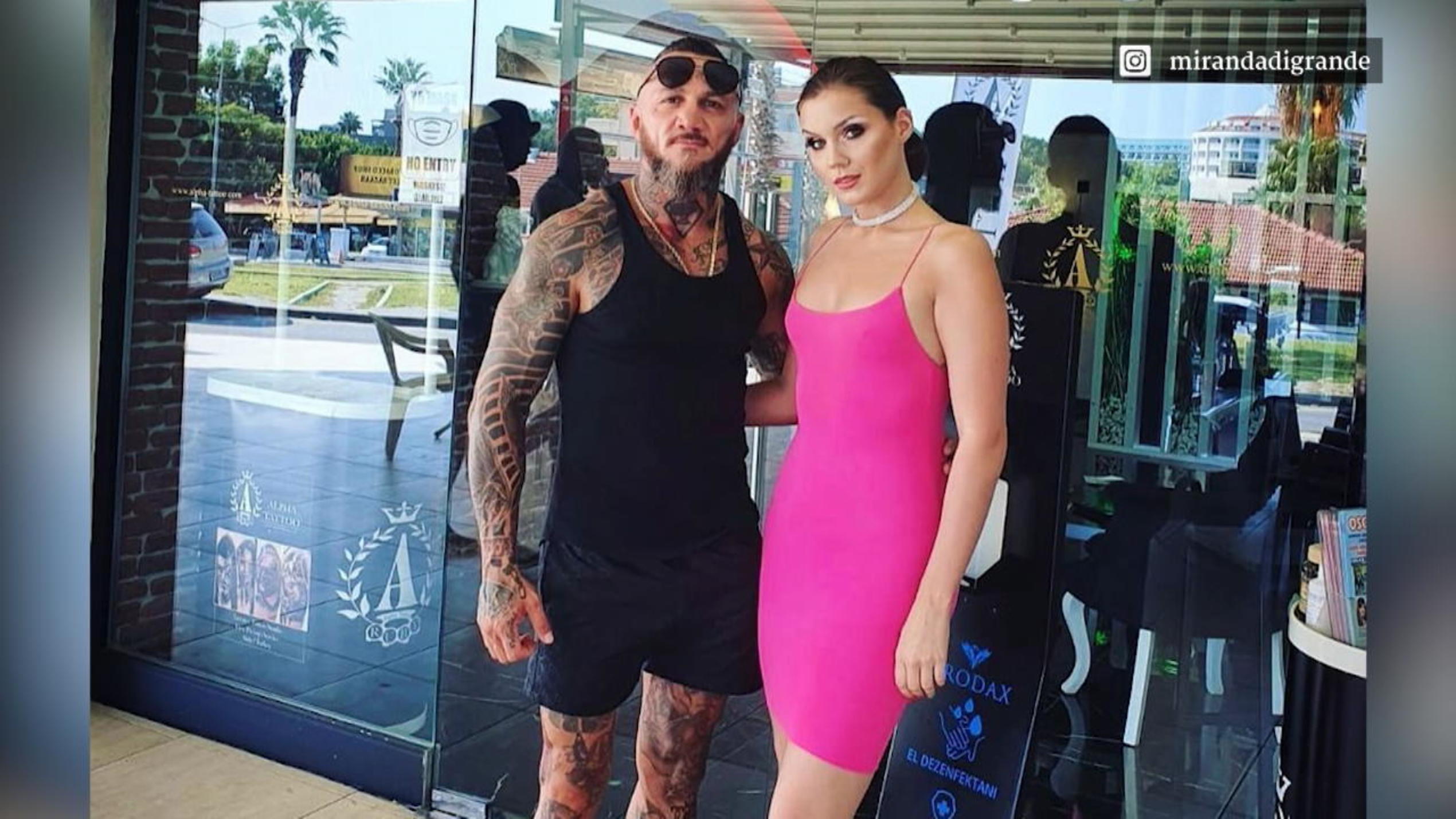 Nathalie Volk lässt sich Liebestattoo für Timur stechen Nathalie Volk lässt sich Liebestattoo für Timur stechen