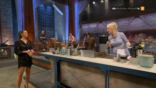 Alle "warten darauf, dass die Nick pöbelt!" Alle "warten darauf, dass die Nick pöbelt!"