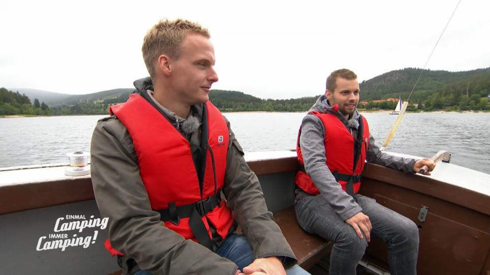 Markus und Fabian segeln über den Schluchsee Markus und Fabian segeln über den Schluchsee