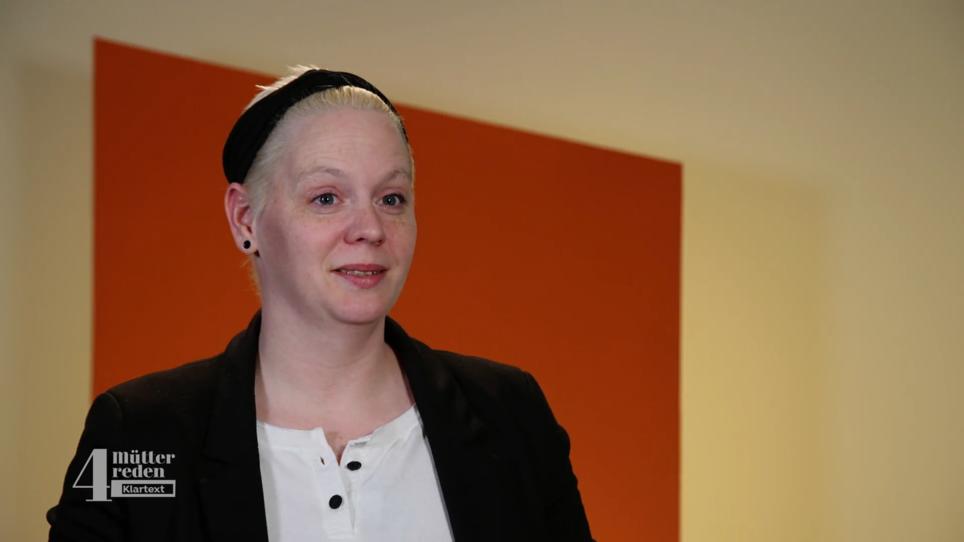 Ein Satz aus ihrem Brief berührt Raphaela sehr! Ein Satz aus ihrem Brief berührt Raphaela sehr!