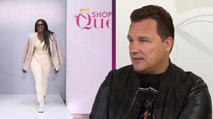 Für Guido ist Sandras Catwalk-Auftritt absolut gelungen Für Guido ist Sandras Catwalk-Auftritt absolut gelungen