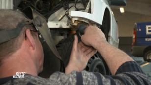 Ralf steht den Tuning-Profis tatkräftig zur Seite Ralf steht den Tuning-Profis tatkräftig zur Seite