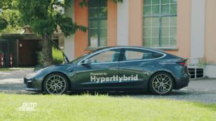 Das E-Auto der Zukunft: ein Hybrid-Tesla? Das E-Auto der Zukunft: ein Hybrid-Tesla?