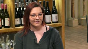 Feuerwehrfrau Sandra sucht einen echten Kerl! Feuerwehrfrau Sandra sucht einen echten Kerl!