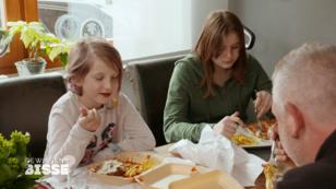 "Ich würde niemals kein Fleisch essen" "Ich würde niemals kein Fleisch essen"