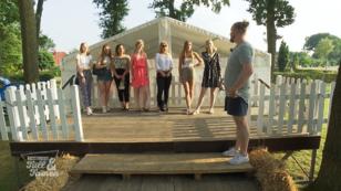 Hannes organisiert eine Outdoor-Hochzeitsmesse Hannes organisiert eine Outdoor-Hochzeitsmesse