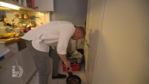 Sören kriegt keine Ruhe in die Küche Sören kriegt keine Ruhe in die Küche