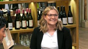 Nicole ist für jeden Spaß zu haben Nicole ist für jeden Spaß zu haben