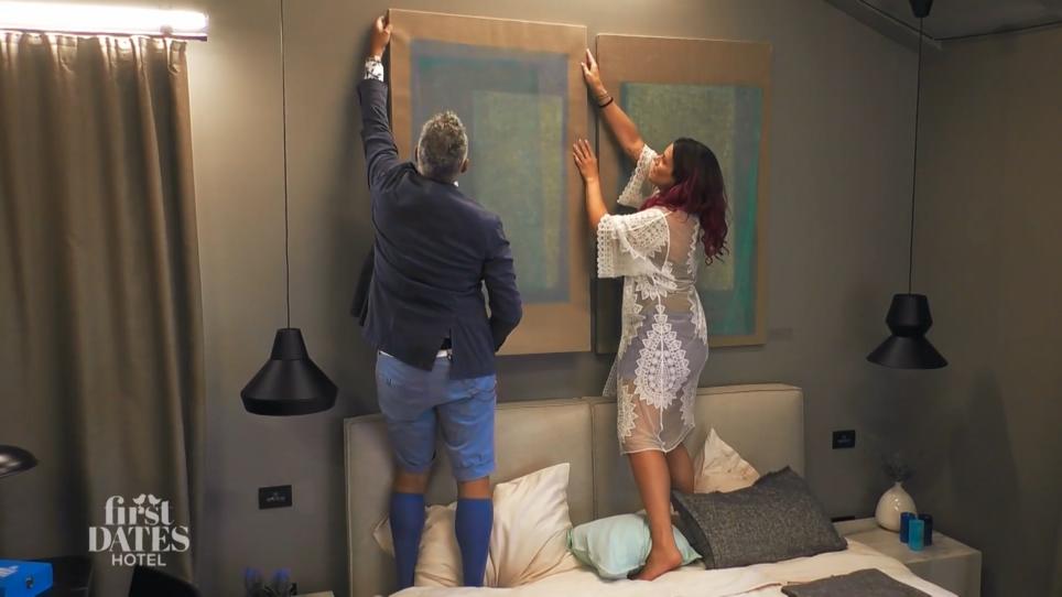 Ihr Traum wird wahr: Im Bett mit Roland! Ihr Traum wird wahr: Im Bett mit Roland!