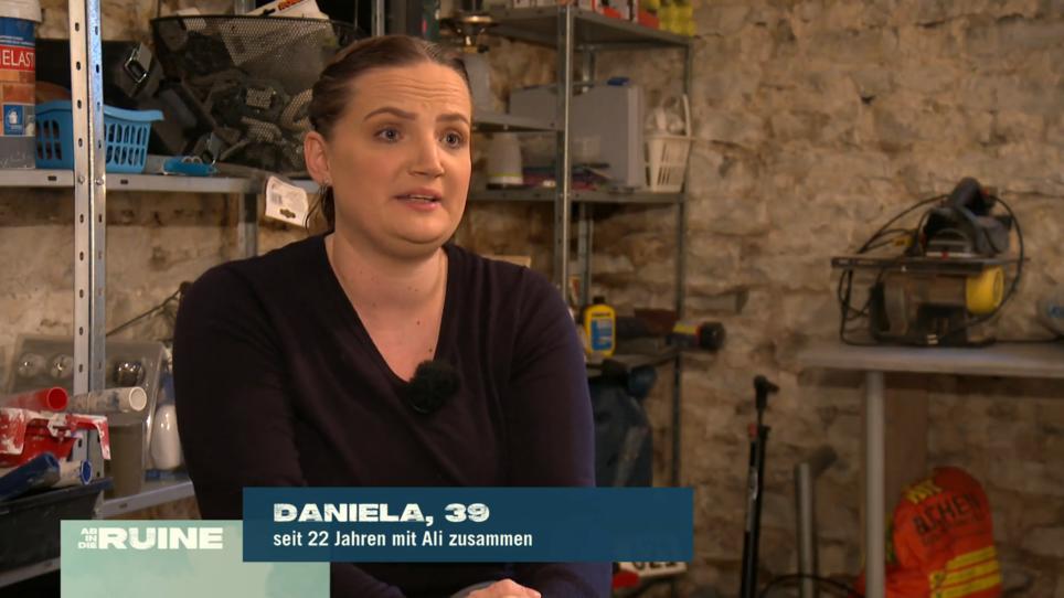 Daniela ist eifrig dabei Daniela ist eifrig dabei